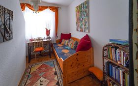 Ferienwohnung im Haus Lotus mit großem Balkon und Garten